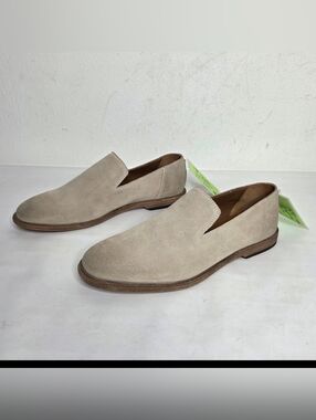 Frye NEW Chris Venetian Slip-On Loafer Shoes Mens 9D Casual Minimalist Beige Fog